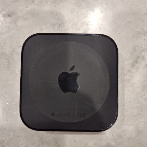 Apple TV MC572LL/A Model A 1378 Black With Remote Tested And Works - Picture 4 of 9